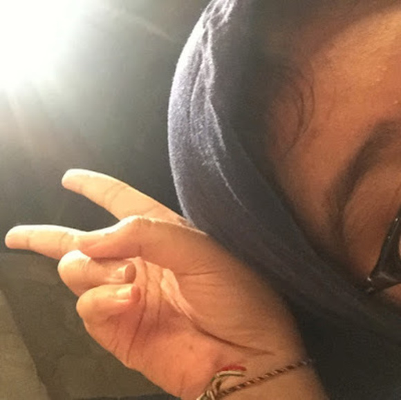 Meet your Posher, Githa - Picture 1 of 1